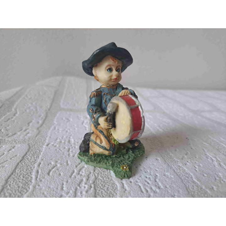 Kleine tamborilero met een trommel