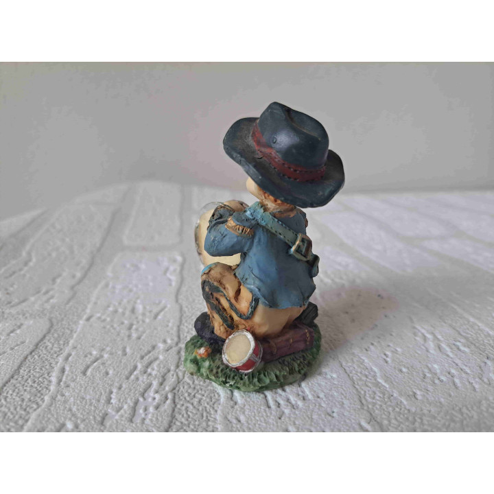 Kleine tamborilero met een trommel