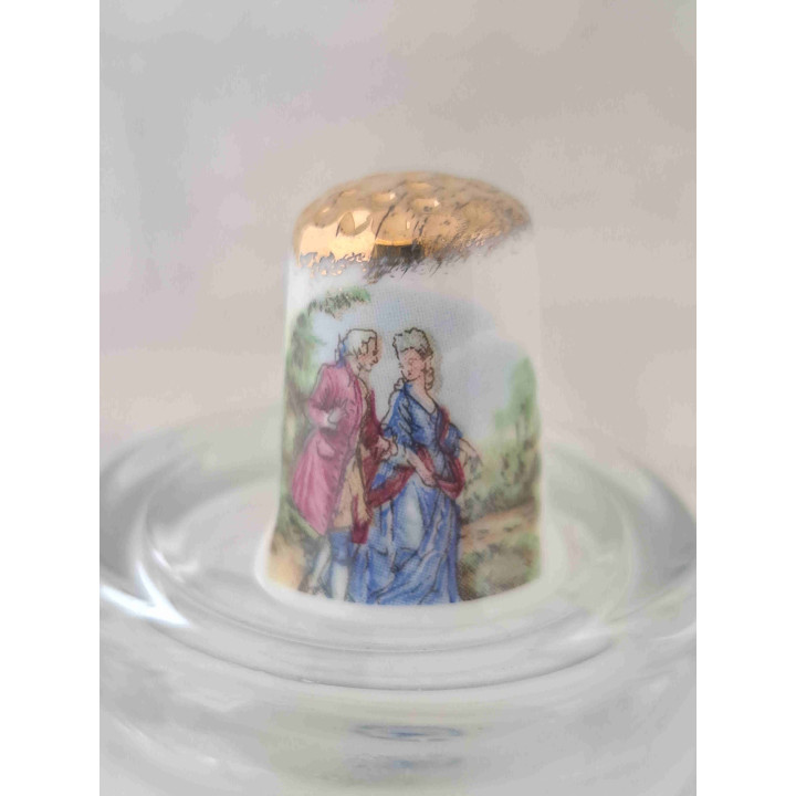 Set nostalgie klederdracht vingerhoedje met goud top van Birchcroft