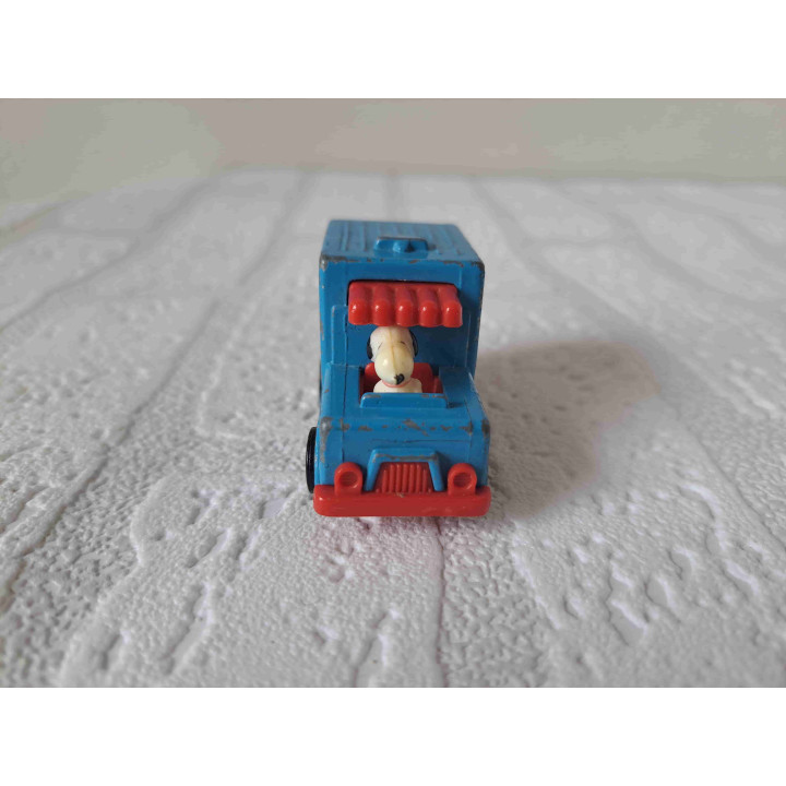 Amerikaanse strip Snoopy Peanuts in een Fun bestel Hong Kong - modelauto