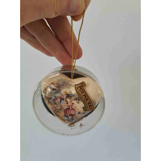 Lownds Pateman hart reukbol met klederdracht 7.5x7x3.5cm