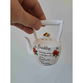 Reukbol in een vorm van een theepot met Friendship tekst
