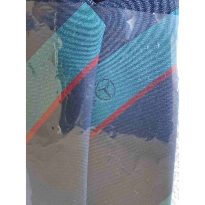 Brighton stropdas van stof met Mercedes embleem - Verzamelobjecten Brighton stropdas van stof met Mercedes embleem - Verzamelobjecten