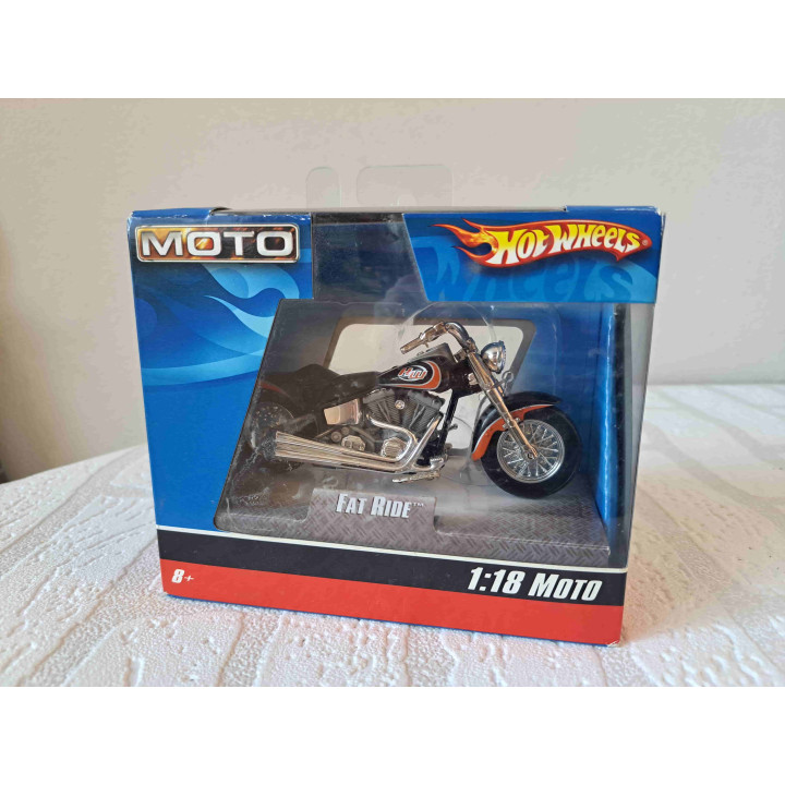 Harley Davidson Fat Boy motor Hot Wheels Fat Ride Moto 2008 K5064 1:18 - modelauto