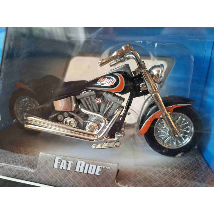 Harley Davidson Fat Boy motor Hot Wheels Fat Ride Moto 2008 K5064 1:18 - modelauto