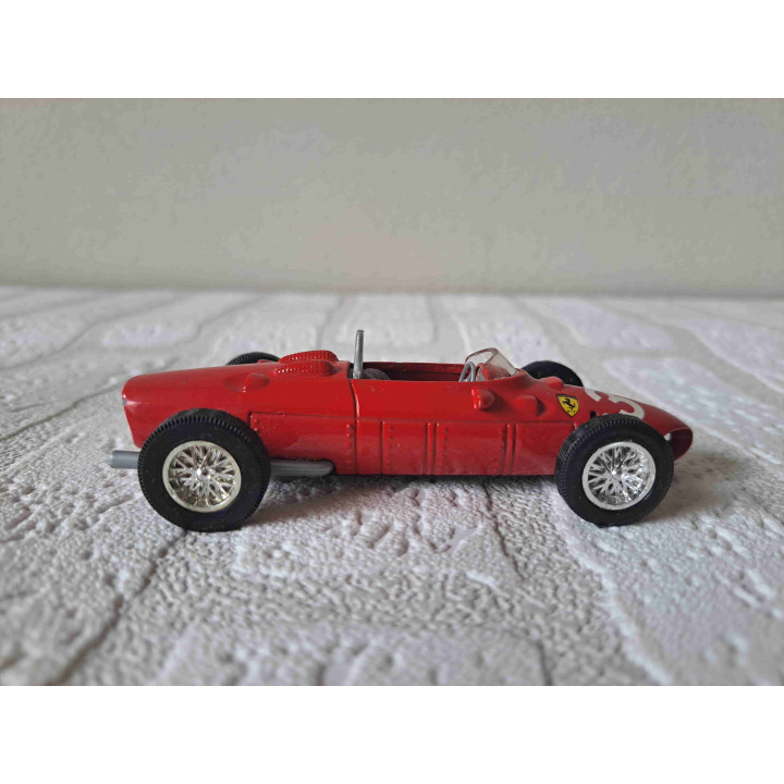 Ferrari 156 Sharknose F1 Phil Hill - formula 1 scale model