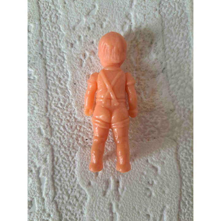 Kunststof Jongen poppetje 1:24 poppenhuis 5.5x2x1.5cm - Verzamelobjecten