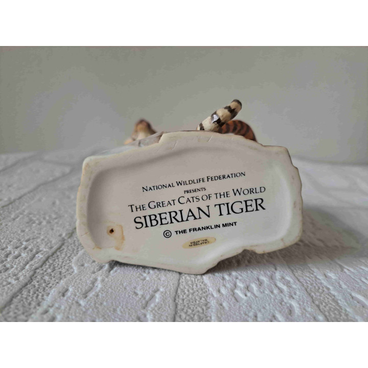 Siberische tijger van porselein Franklin mint 9x6.5x15.5cm - dierfiguren