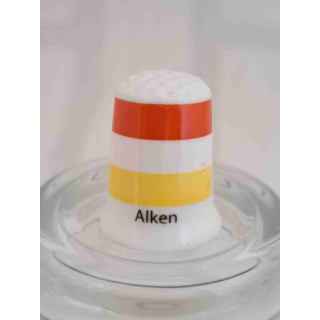 Vlag van Alken in Belgie op een porselein vingerhoed