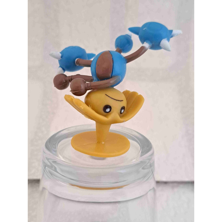 Hitmontop Pokemon figuurtje