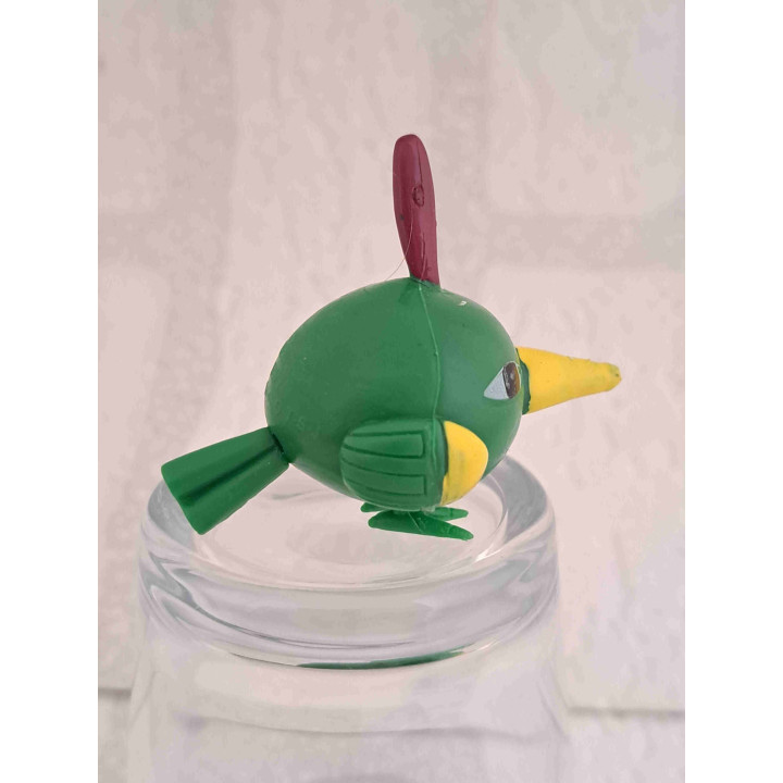 Natu Pokemon figuur Tomy - verzamelobject voor fans