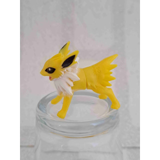 Jolteon Pokemon figuur