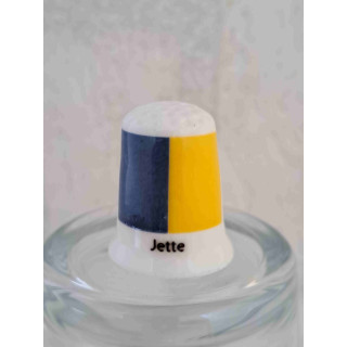 Jette vlag Belgie op een porselein vingerhoedje