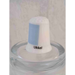 Porseleinen vingerhoedje met Ukkel vlag Belgie  - Verzamelobject Porseleinen vingerhoedje met Ukkel vlag Belgie  - Verzamelobject