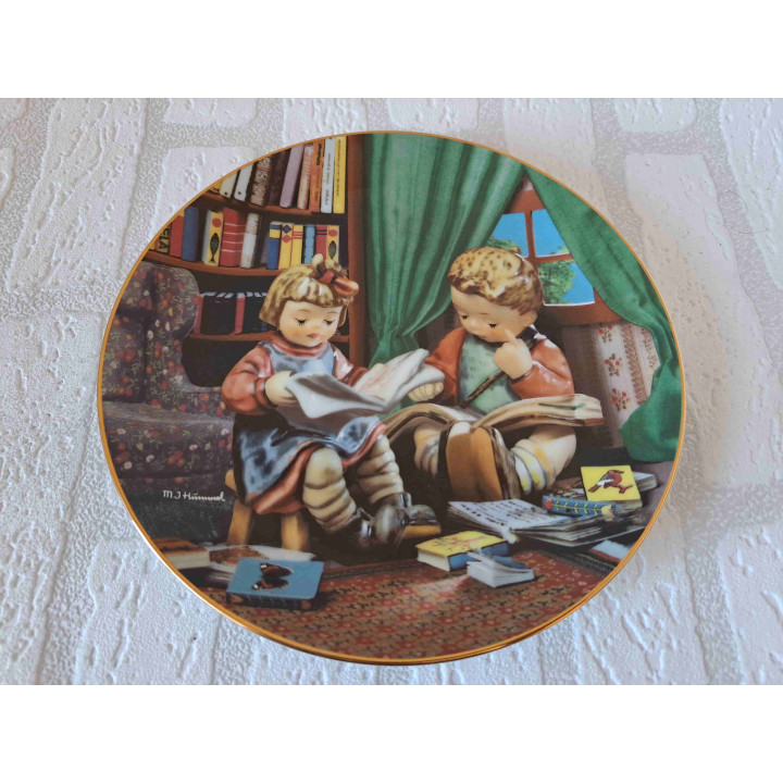 MI Hummel Goebel Budding scholars wandbord D20.5cm - wandborden
