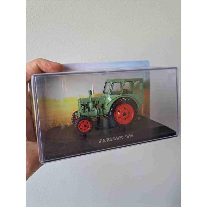 IFA RS 04-30 1956 tractor landbouwvoertuig Hachette Collections SNC 1:43