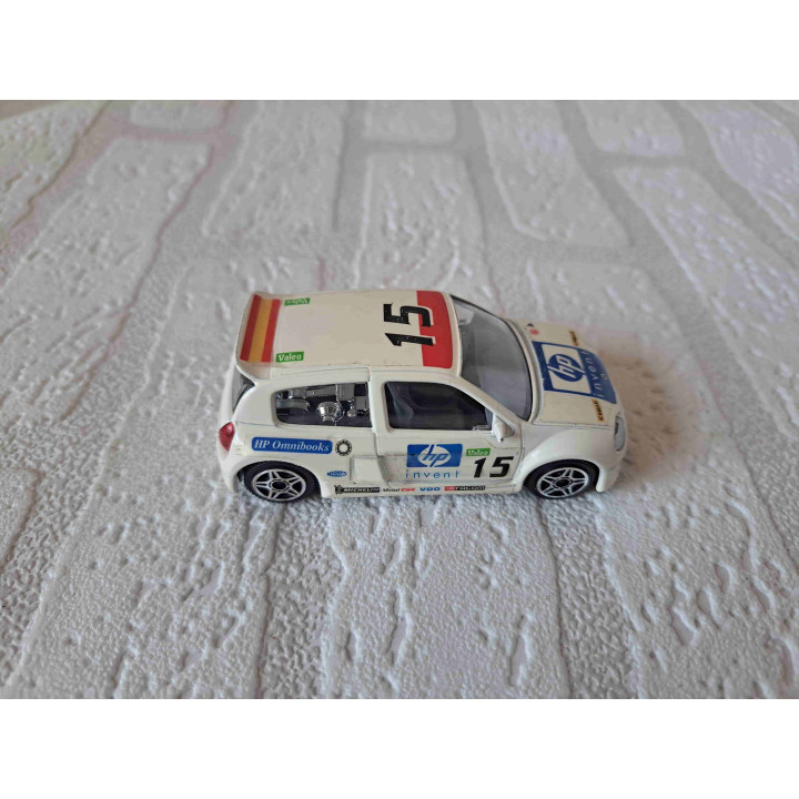 Renault Super Clio Trophy 1:43 Bburago - modelauto