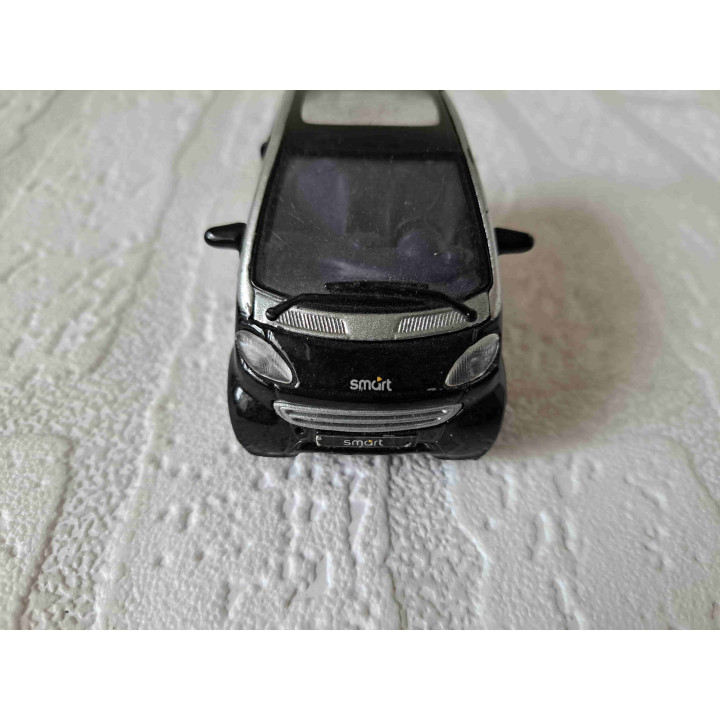 Smart City Coupe Maisto 1:33 - modelauto