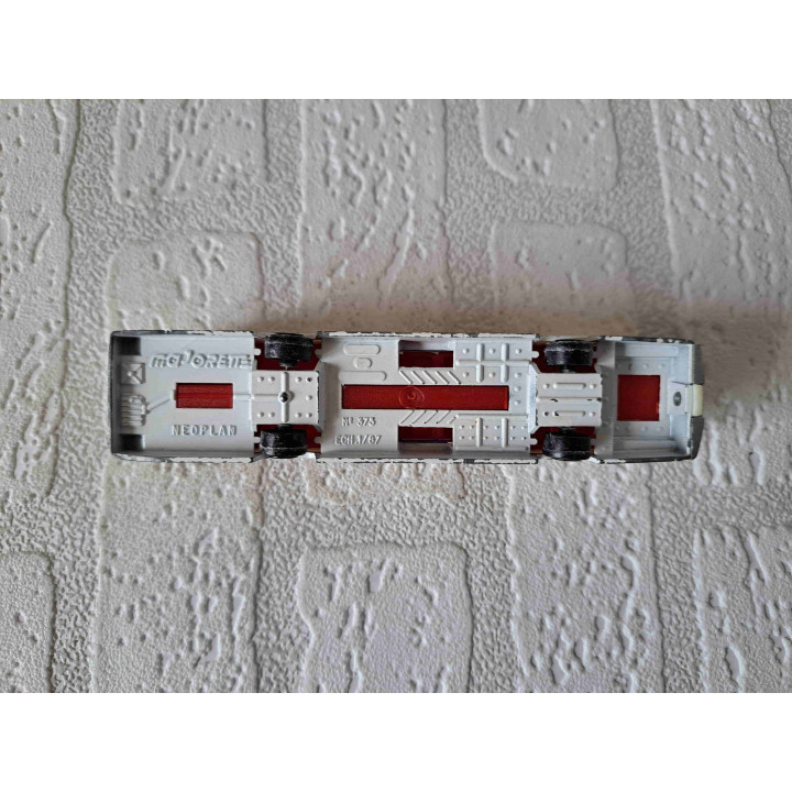 Neoplan jetliner N216 tourbus 1:87 Majorette 373 - modelauto
