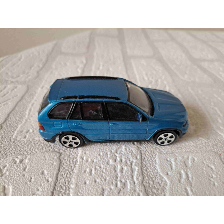 BMW X5 Maisto 1:43 - modelauto
