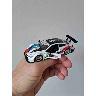 BMW M4 CCA 1:44