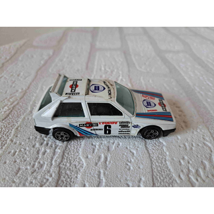 Lancia Delta S4 Le Mans Martini Bburago 1:43 - modelauto