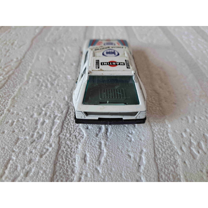 Lancia Delta S4 Le Mans Martini Bburago 1:43 - modelauto