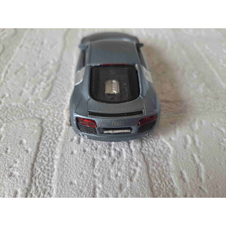 Audi R8 Bburago 1:43 grijsblauw - modelauto