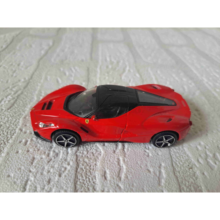Ferrari Laferrari F150 Bburago 1:43 - modelauto