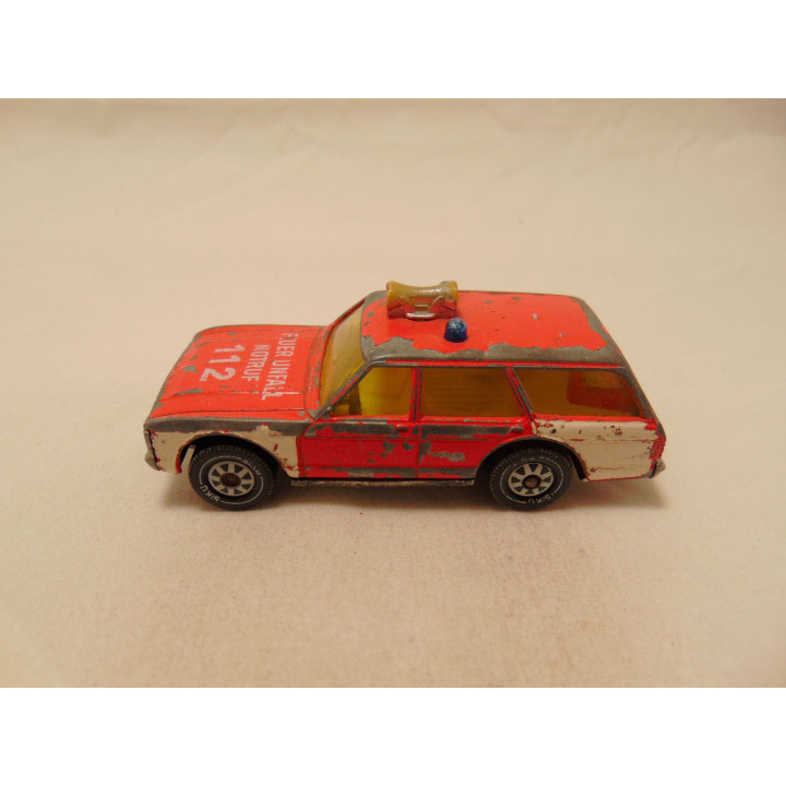 Ford Granada turnier brandweer 1:55 Siku 1028 1322 rood