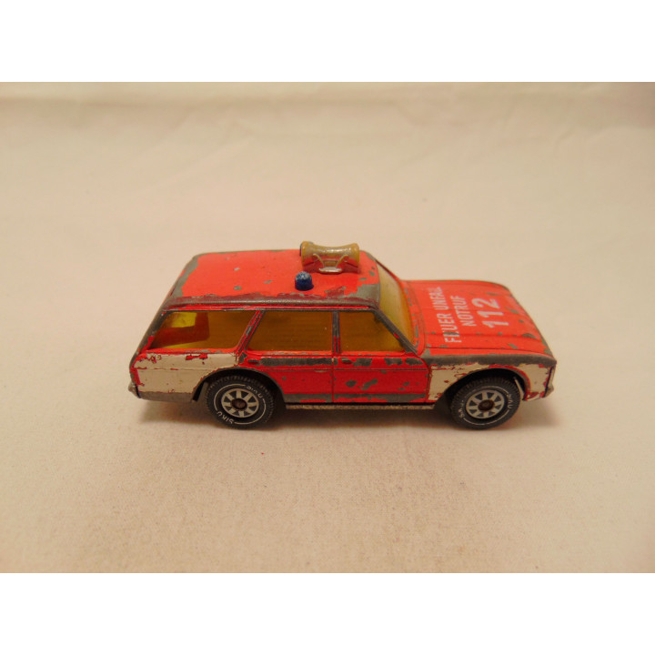 Ford Granada turnier brandweer 1:55 Siku 1028 1322 rood