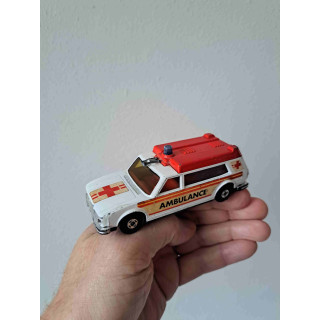 Ambulance Matchbox Speed Kings K49