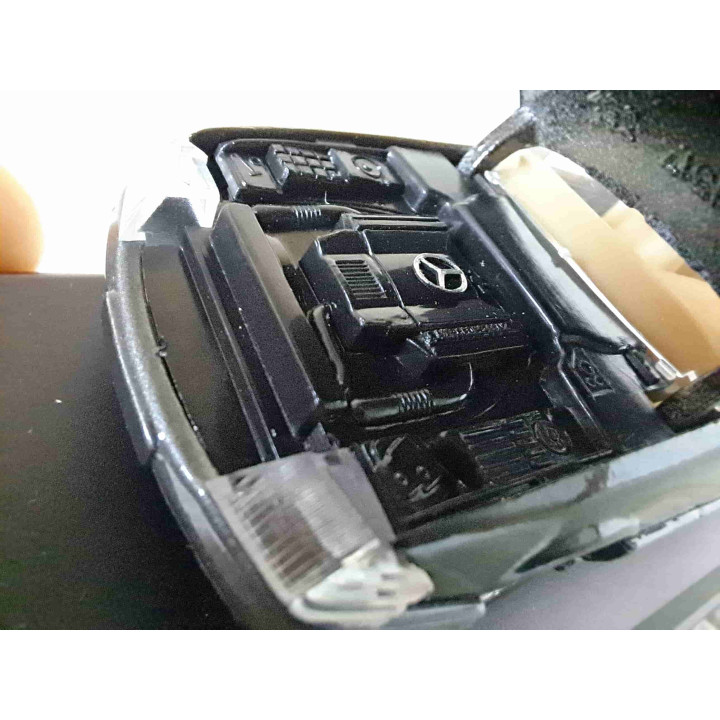 Mercedes-Benz 500 SL Coupé Zwart 1:43 Solido 1518 Modelauto