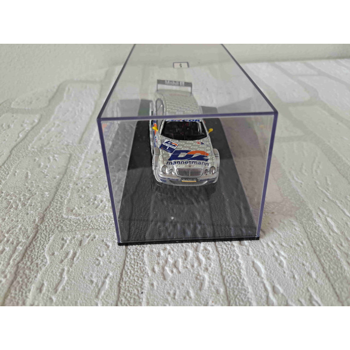 Mercedes CLK DTM 2000 Bernd Schneider 1:43 AUTOart