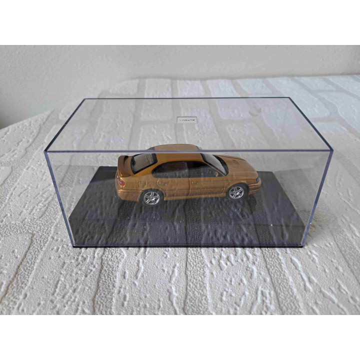 Subaru Legacy B4 1999 1:43 AUTOart 58611 Scale Model