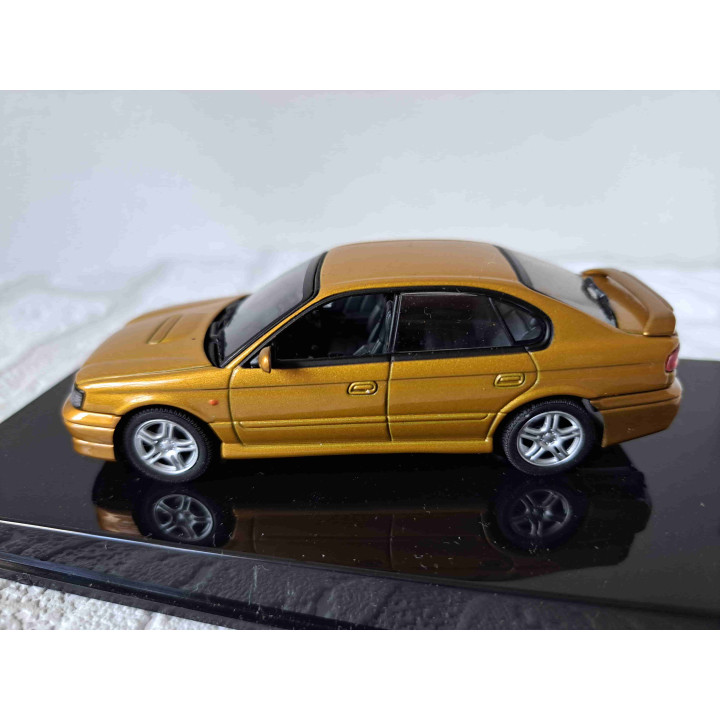 Subaru Legacy B4 1999 1:43 AUTOart 58611 Scale Model