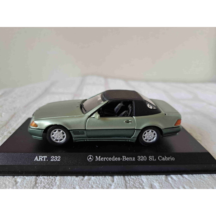 Mercedes 320 SL 1:43 Detailcars Revell Groengrijs