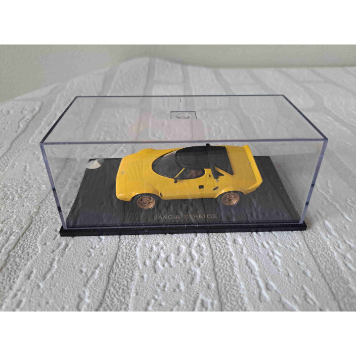 Lancia Stratos HF 1:43 Revell 28117