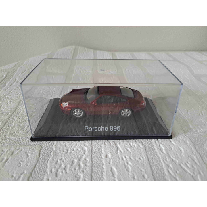 Porsche 911 Carrera Coupe 996 1997-2001 1:43 Schuco 04343