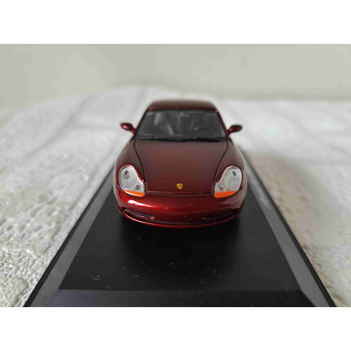 Porsche 911 Carrera Coupe 996 1997-2001 1:43 Schuco 04343