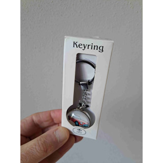 MG BG T op een sleutelhanger van metaal en glas