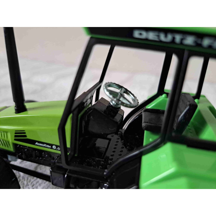 Deutz-Fahr AgroXtra tractor frontmaaier 1:32 Siku 3156 - modelauto