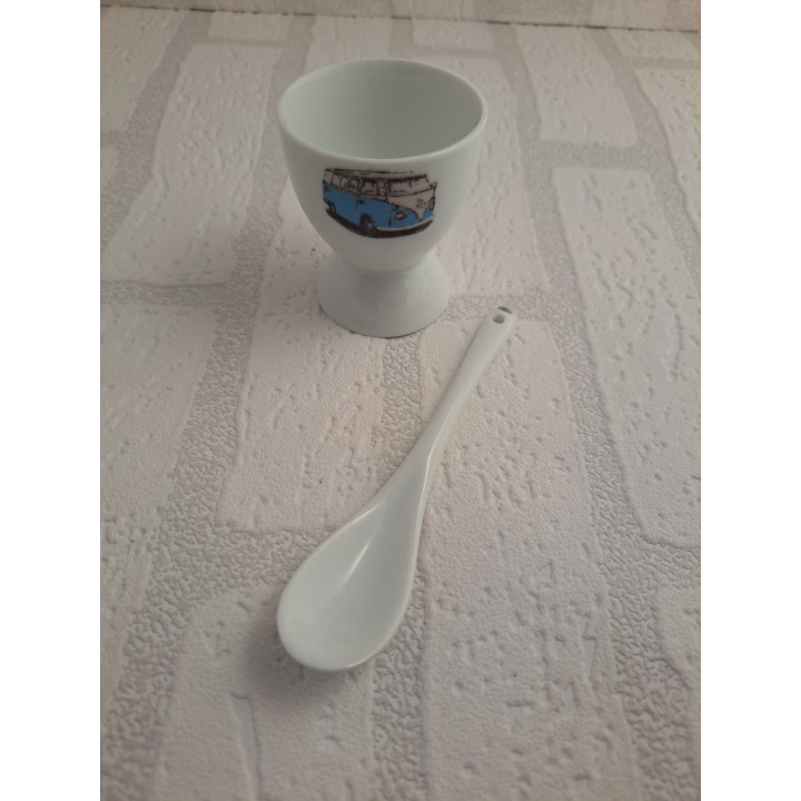 Eierdopje en lepeltje Volkswagen bus, porselein D5xH6cm bw - handgemaakt