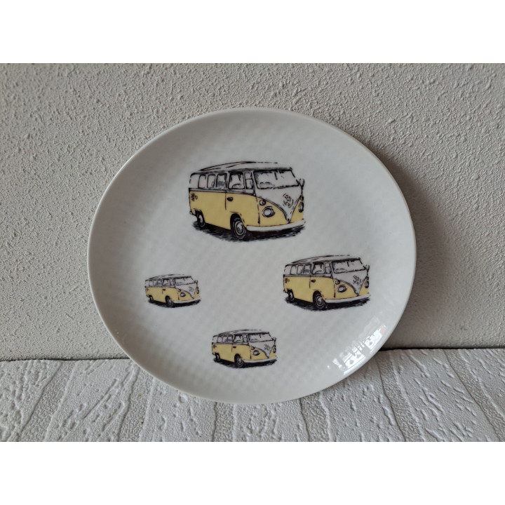 Ontbijtbord Volkswagen bussen, porselein D17x2cm geel - handgemaakt