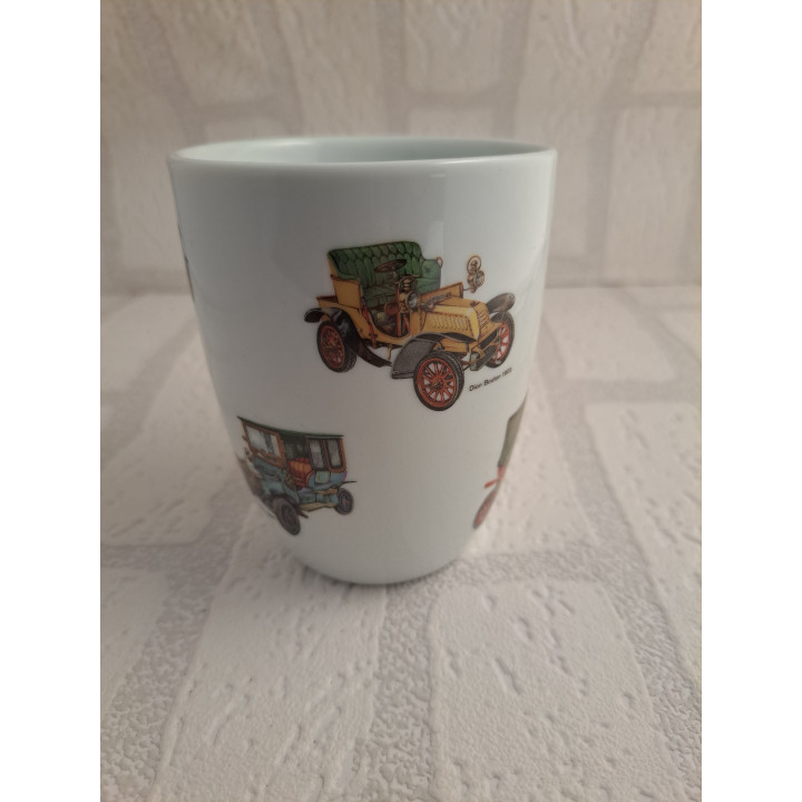 Beker van porselein met rondom verschillende oldtimers - handgemaakt
