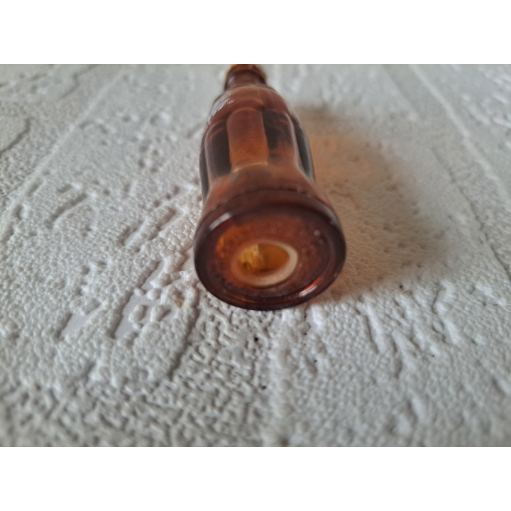 Coca Cola flesje van Kunststof met punterslijper D2xH7cm - Verzamelobjecten