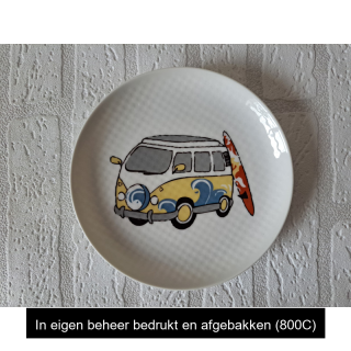 Porseleinen Ontbijtbord met Gele Volkswagen Bus & Surfplank