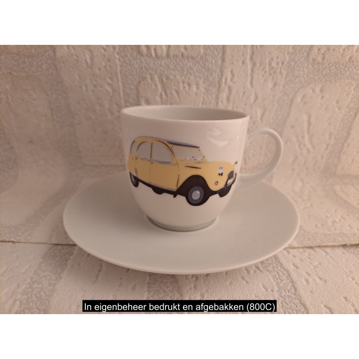 Gele Citroen 2CV afbeelding op en kop en schotel