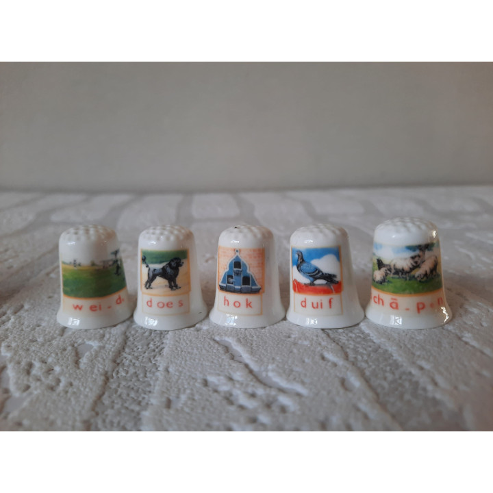 Compleet set Leesplankje Aap Noot Mies op vingerhoedjes  - Verzamelobject