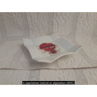 Amuse schaaltje met rode luchtballon van Bonnin Maret 1784